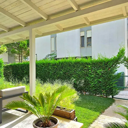 Luxury In Lalzit Bay - 171