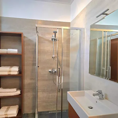Luxury In Lalzit Bay - 171 Durrës