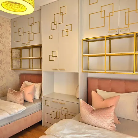 Luxury In Lalzit Bay - 171